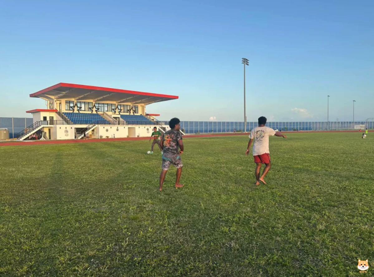 地球上最后一个还未举行过正式足球比赛的国家